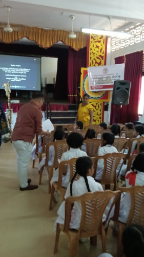 කෙරවලපිටිය විද්‍යාලෝක විද්‍යාලයේ ශිෂ්‍යයත්ව විභාගය පෙනී සිටි දරුවන්ගේ මානසික සුවය වර්ධනය කිරිම