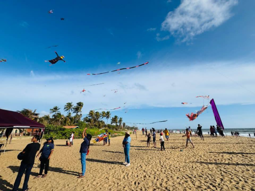 සරුංගල් සැණකෙළිය 