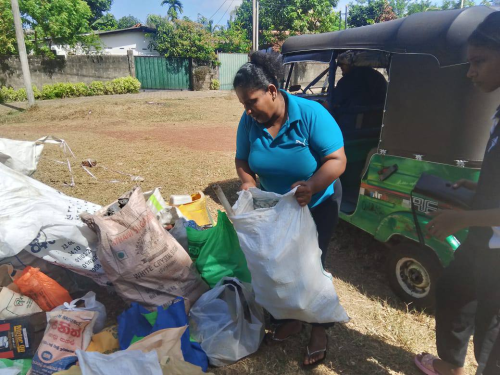 පරිසර පොළ වැඩසටහන - මගුල්පොකුණ ක්‍රිඩාංගනයේදි